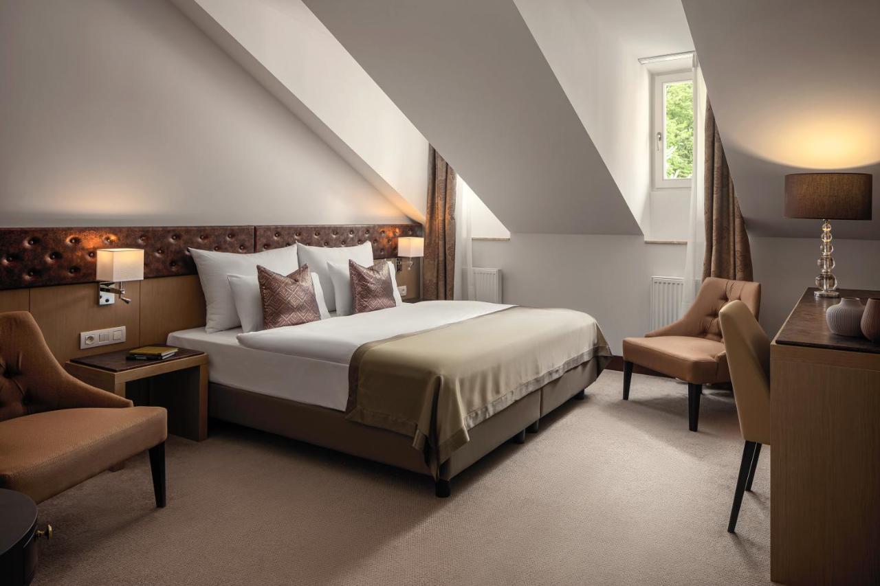 Boutique Hotel Saxonia Κάρλοβι Βάρι Εξωτερικό φωτογραφία