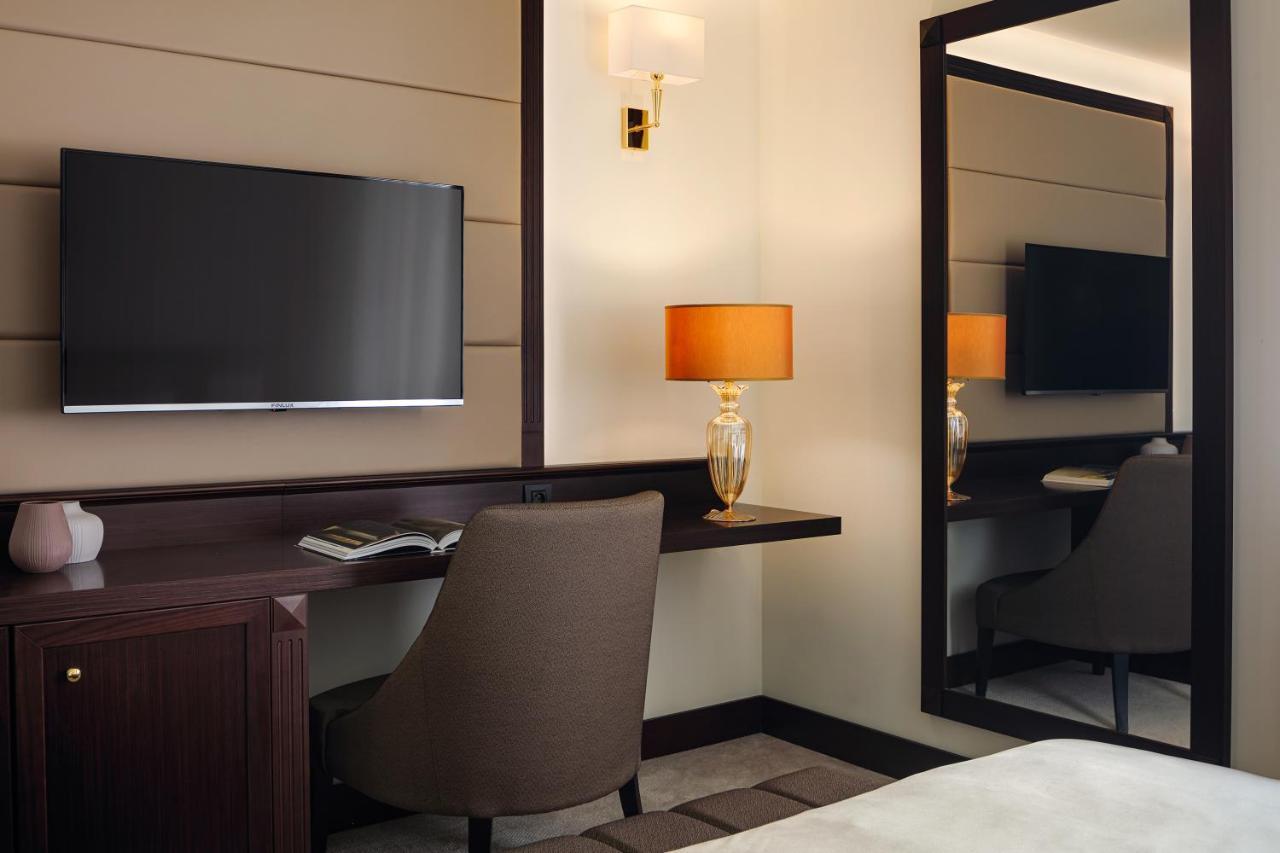 Boutique Hotel Saxonia Κάρλοβι Βάρι Εξωτερικό φωτογραφία